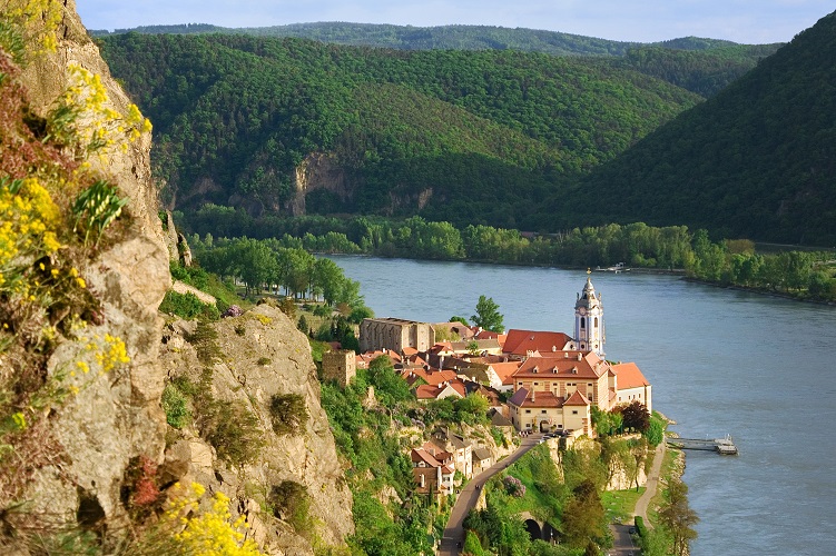 Wachau valley Duernstein