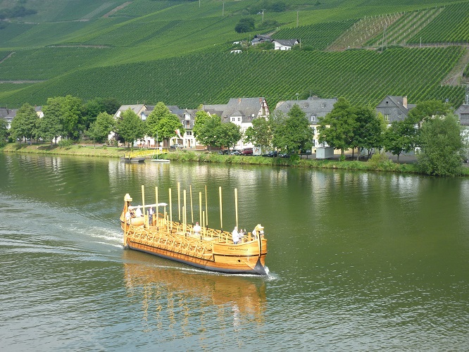 deutschland, germany, mosel, moselle, moselradweg, moselle cycle path, koblenz, coblenz, trier, porta nigra